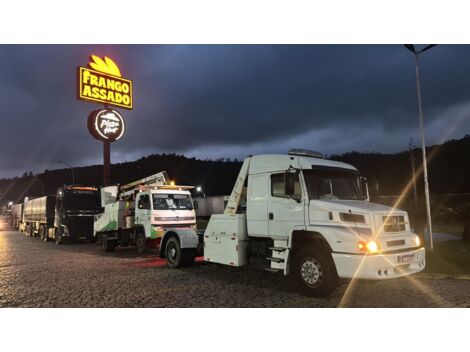 Guincho para Caminhão Plataforma 24 Horas